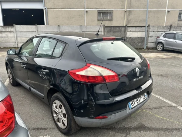 RENAULT MEGANE III BERLINE Expression Euro 5 2011