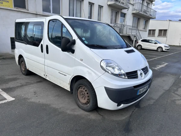 RENAULT TRAFIC PASSENGER Expression 2010