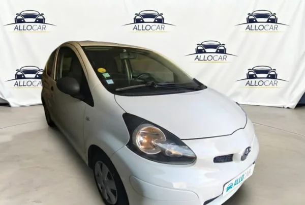 TOYOTA AYGO Confort 2010
