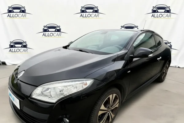 RENAULT MEGANE III COUPE Bose Euro 5 2012