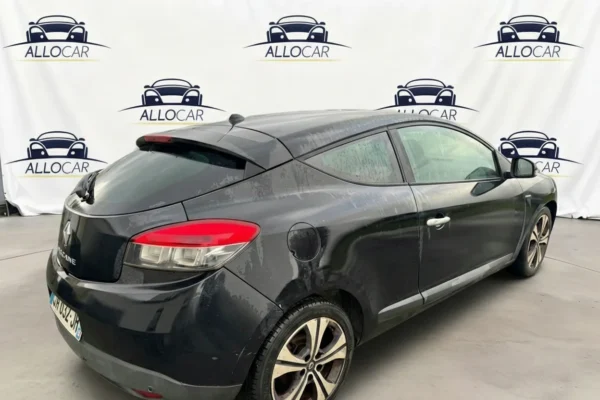 RENAULT MEGANE III COUPE Bose Euro 5 2012