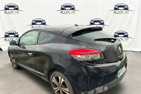 RENAULT MEGANE III COUPE Bose Euro 5 2012