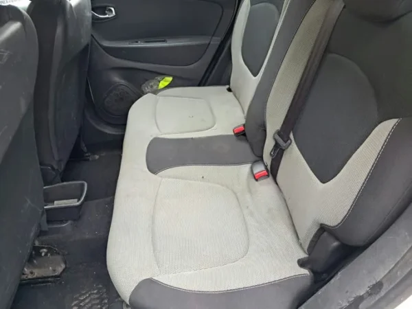 RENAULT CAPTUR Zen EDC 2013