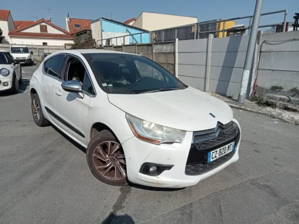 CITROEN DS4 EXECUTIVE Executive 2013