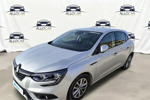 RENAULT MEGANE IV BERLINE Limited 2017