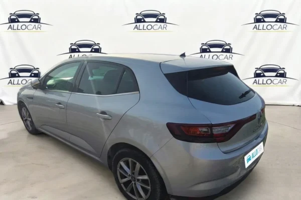 RENAULT MEGANE IV BERLINE Limited 2017