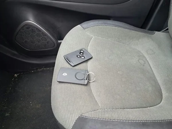 RENAULT CAPTUR Zen 2015