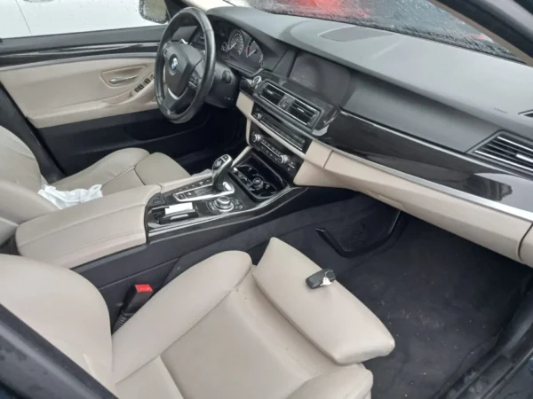 BMW SERIE 5 F10 Luxe A 2011