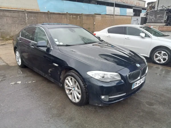 BMW SERIE 5 F10 Luxe A 2011