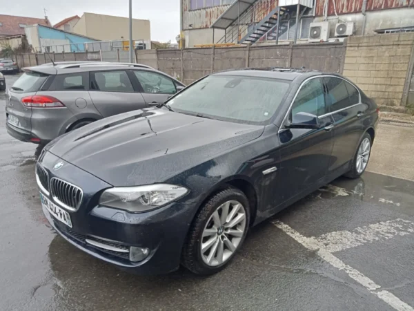 BMW SERIE 5 F10 Luxe A 2011