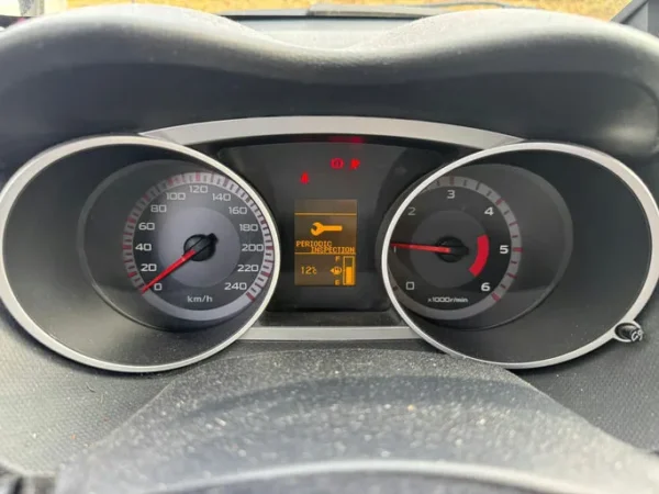 MITSUBISHI OUTLANDER Intense 2009