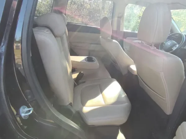 MITSUBISHI OUTLANDER Intense 2013