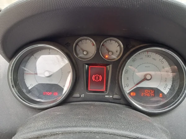 PEUGEOT 308 Style 2013