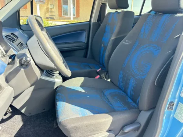OPEL AGILA Essentia 2012