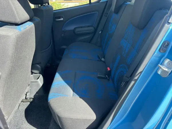 OPEL AGILA Essentia 2012