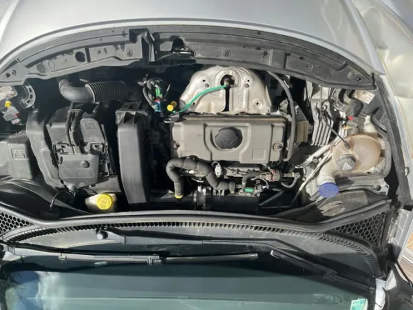 PEUGEOT 207+ 2014