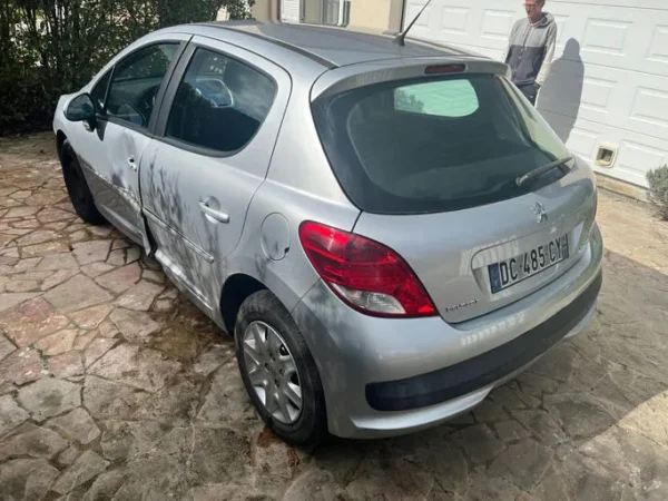 PEUGEOT 207+ 2014