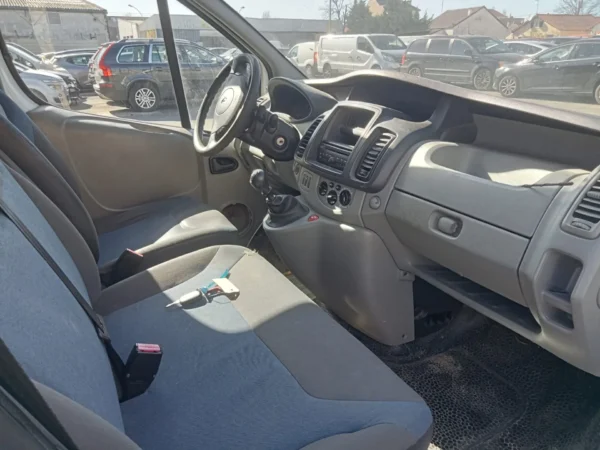 RENAULT TRAFIC FOURGON CONFORT EURO 5 2012