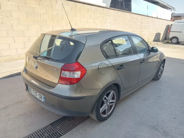 BMW SERIE 1 E87 Première A 2006