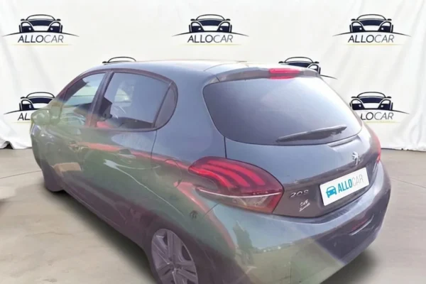 PEUGEOT 208 Style 2017