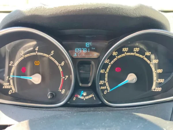 FORD FIESTA Titanium 2015