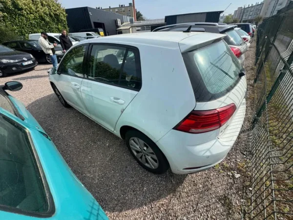 VOLKSWAGEN GOLF Carat 2017