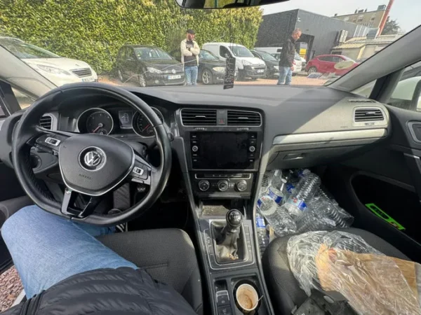 VOLKSWAGEN GOLF Carat 2017