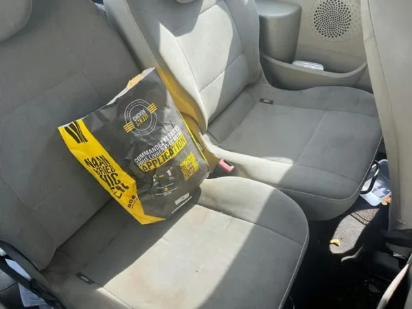 RENAULT TWINGO II Initiale 2010