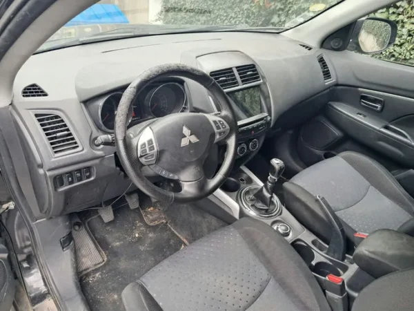 MITSUBISHI ASX Invite 4x4 2012