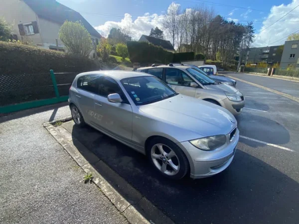 BMW SERIE 1 E87 LCI Première 2010