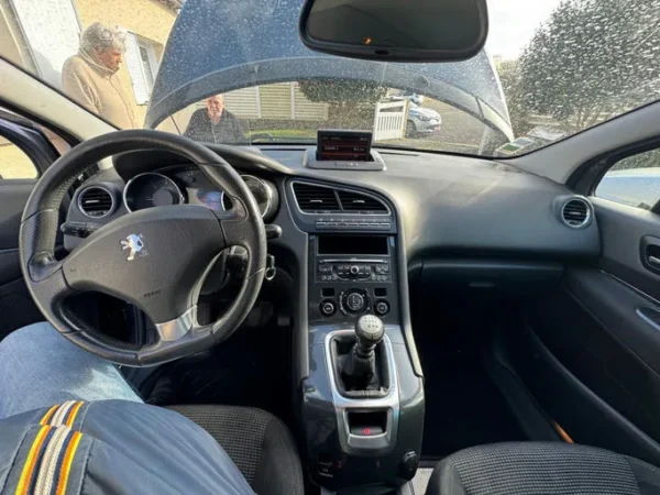 PEUGEOT 5008 Premium Pack 5pl 2011