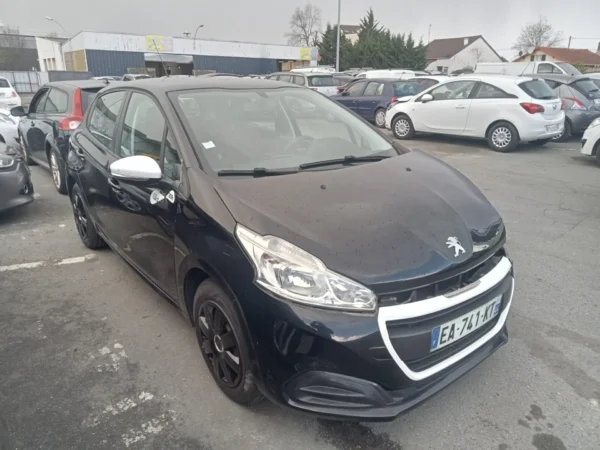 PEUGEOT 208 Active 2016
