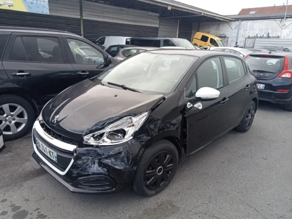 PEUGEOT 208 Active 2016