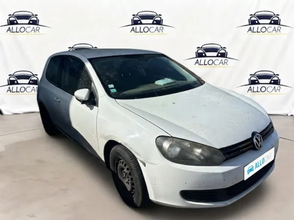 VOLKSWAGEN GOLF Style 2011
