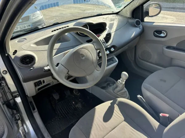 RENAULT TWINGO II Art Collection 2009