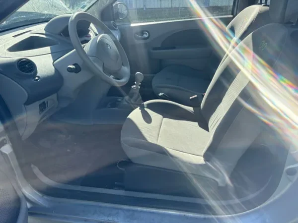 RENAULT TWINGO II Art Collection 2009