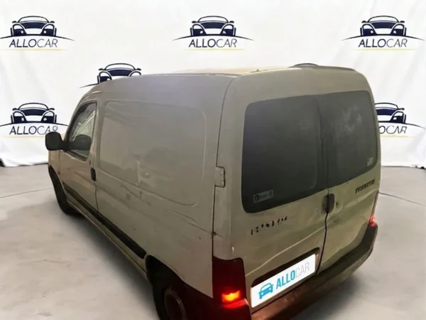 PEUGEOT PARTNER FGN STANDARD 2001