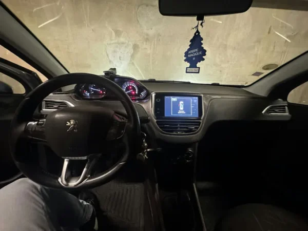PEUGEOT 2008 Active 2015