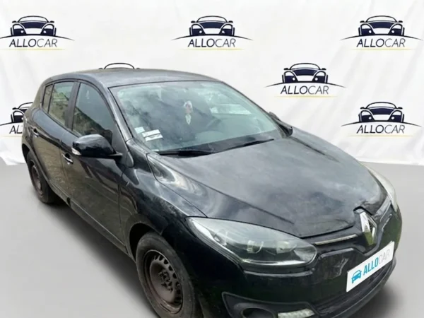 RENAULT MEGANE III BERLINE Life E6 2015