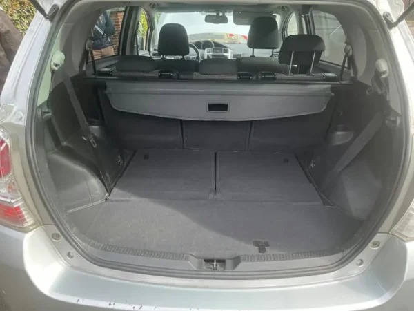 TOYOTA VERSO LCA Style 2014