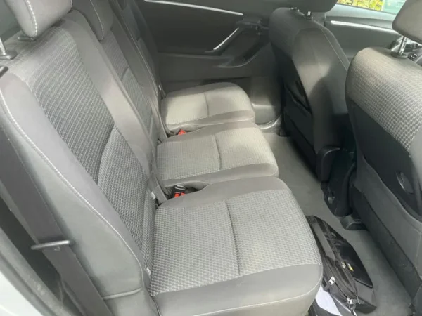 TOYOTA VERSO LCA Style 2014