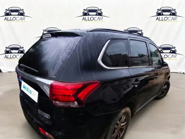 MITSUBISHI OUTLANDER Intense 2014