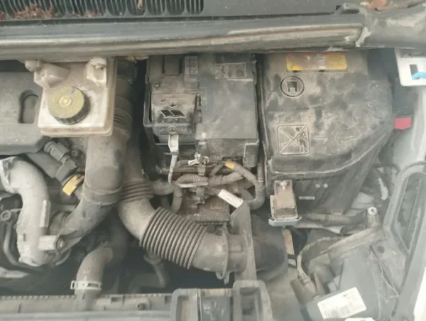 PEUGEOT 5008 BUSINESS Business 5pl 2013