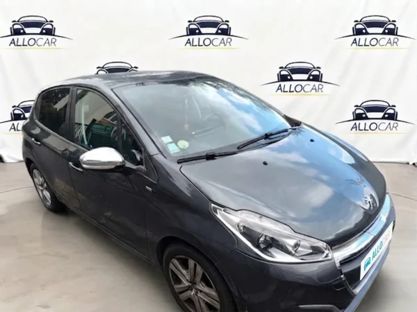 PEUGEOT 208 Style 2017