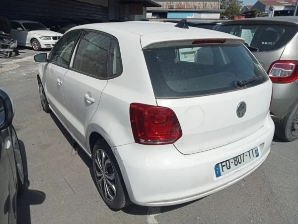 VOLKSWAGEN POLO Confortline 2010