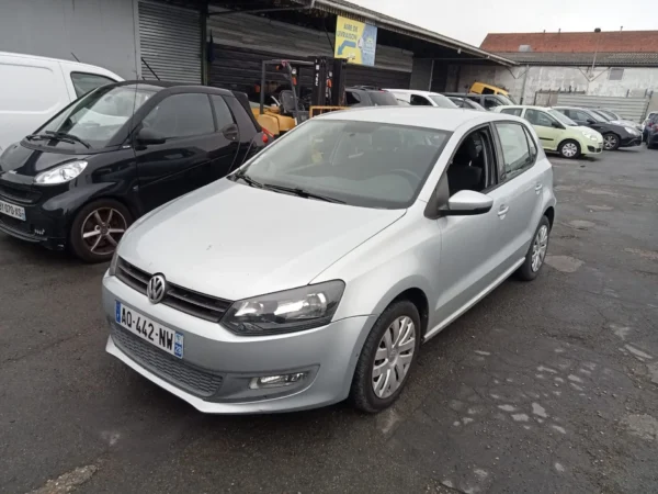 VOLKSWAGEN POLO Trendline 2010