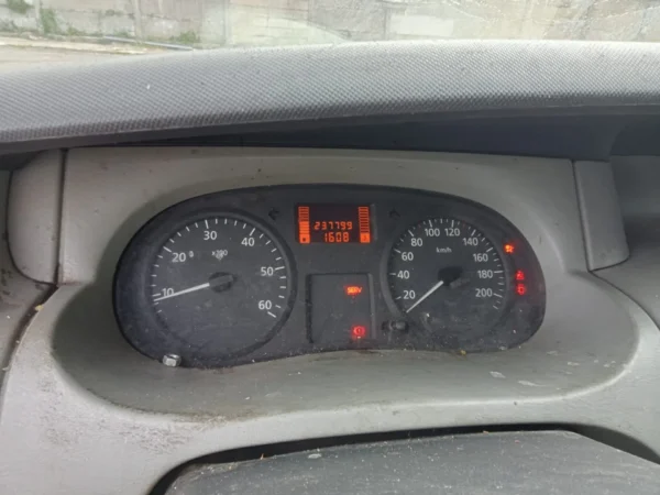 RENAULT TRAFIC CABINE APPROFONDIE GENERIQUE 2006