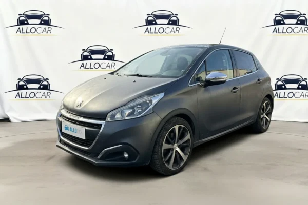 PEUGEOT 208 Féline 2015
