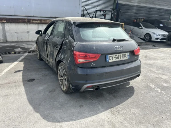 AUDI A1 SPORTBACK S line 2013