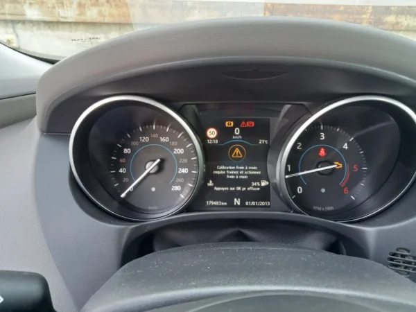 JAGUAR XE Portfolio 2017